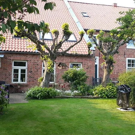 Nordnest Apartment *